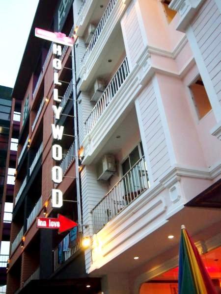 Hollywood Inn Love Patong Exterior photo